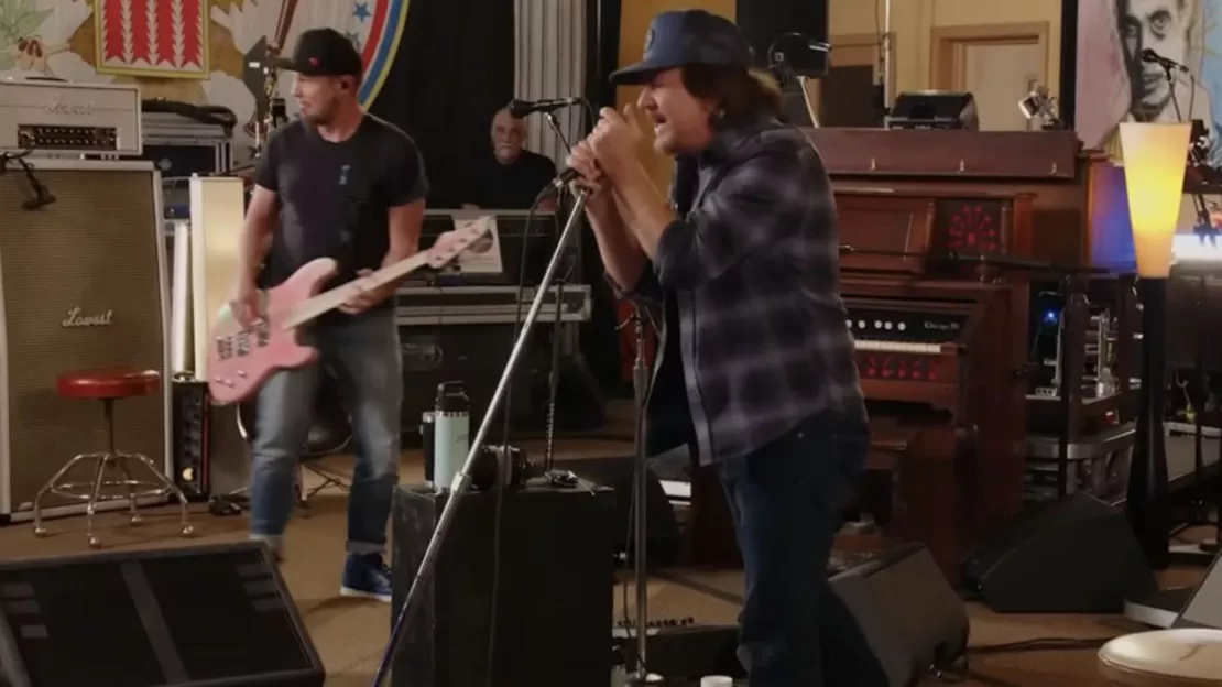 Pearl Jam dévoile ses nouveaux morceaux en live