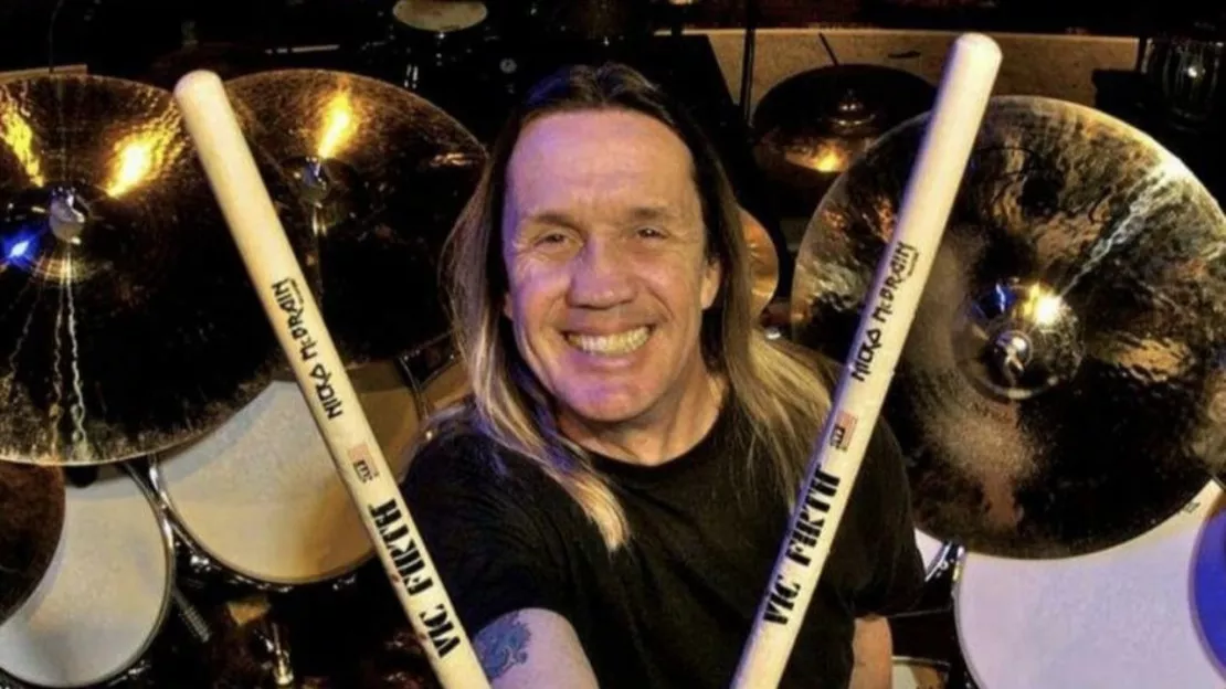 Iron Maiden : L'émouvante vidéo hommage pour son ancien batteur Nicko McBrain !