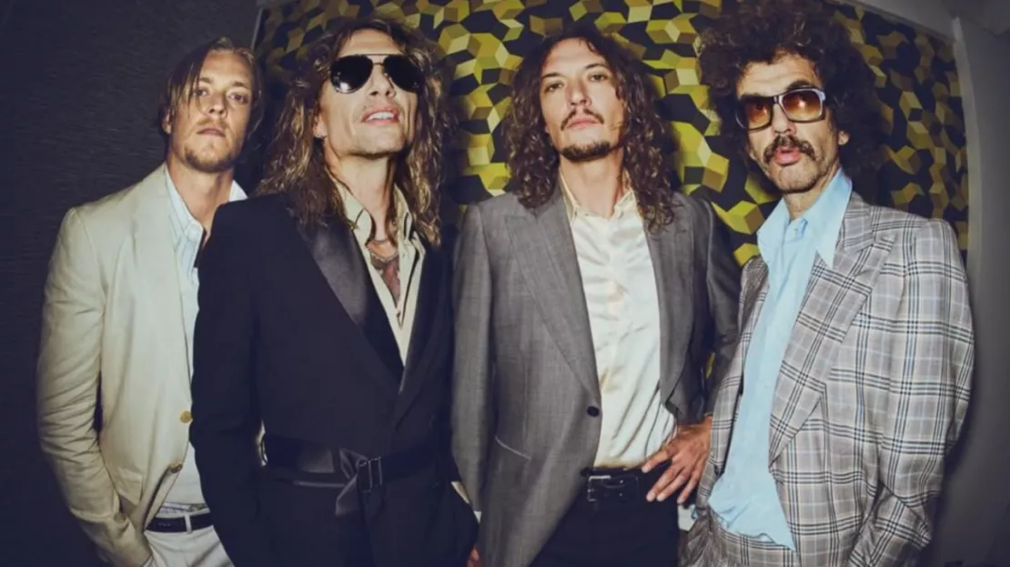 Le retour explosif de The Darkness avec leur nouveau titre "Walking Through Fire"