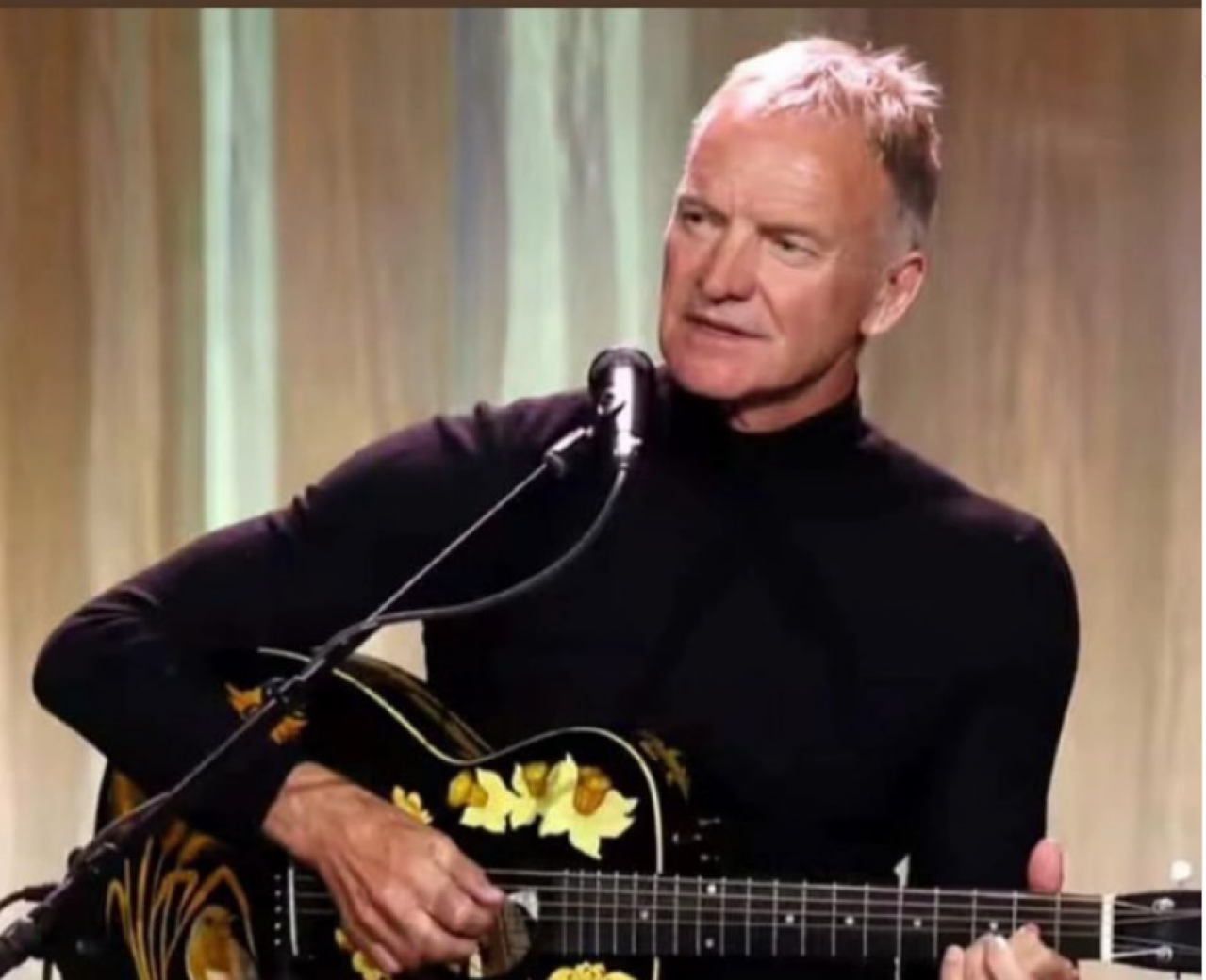 "'I Wrote Your Name (Upon My Heart)" : Sting sort un nouveau morceau "'I Wrote Your Name (Upon My Heart)" : Sting sort un nouveau morceau
