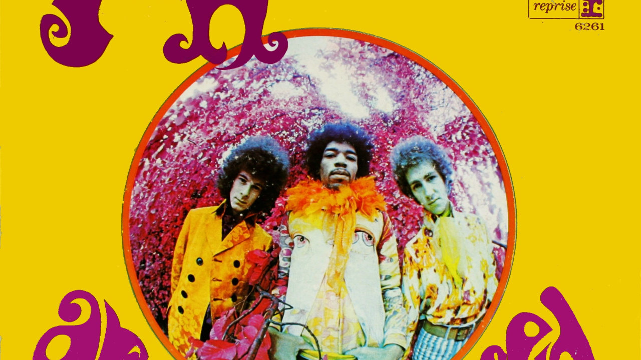 12 mai 1967 : The Jimi Hendrix Experience sort Are You Experienced, considéré comme l'un des meilleurs premiers albums de l'histoire du rock
