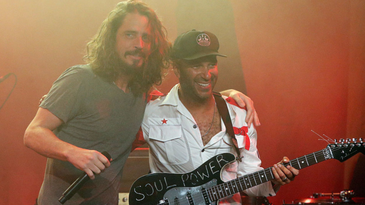 Audioslave : Tom Morello avoue qu'il y a suffisamment de chanson avec Chris Cornell pour en faire un album !