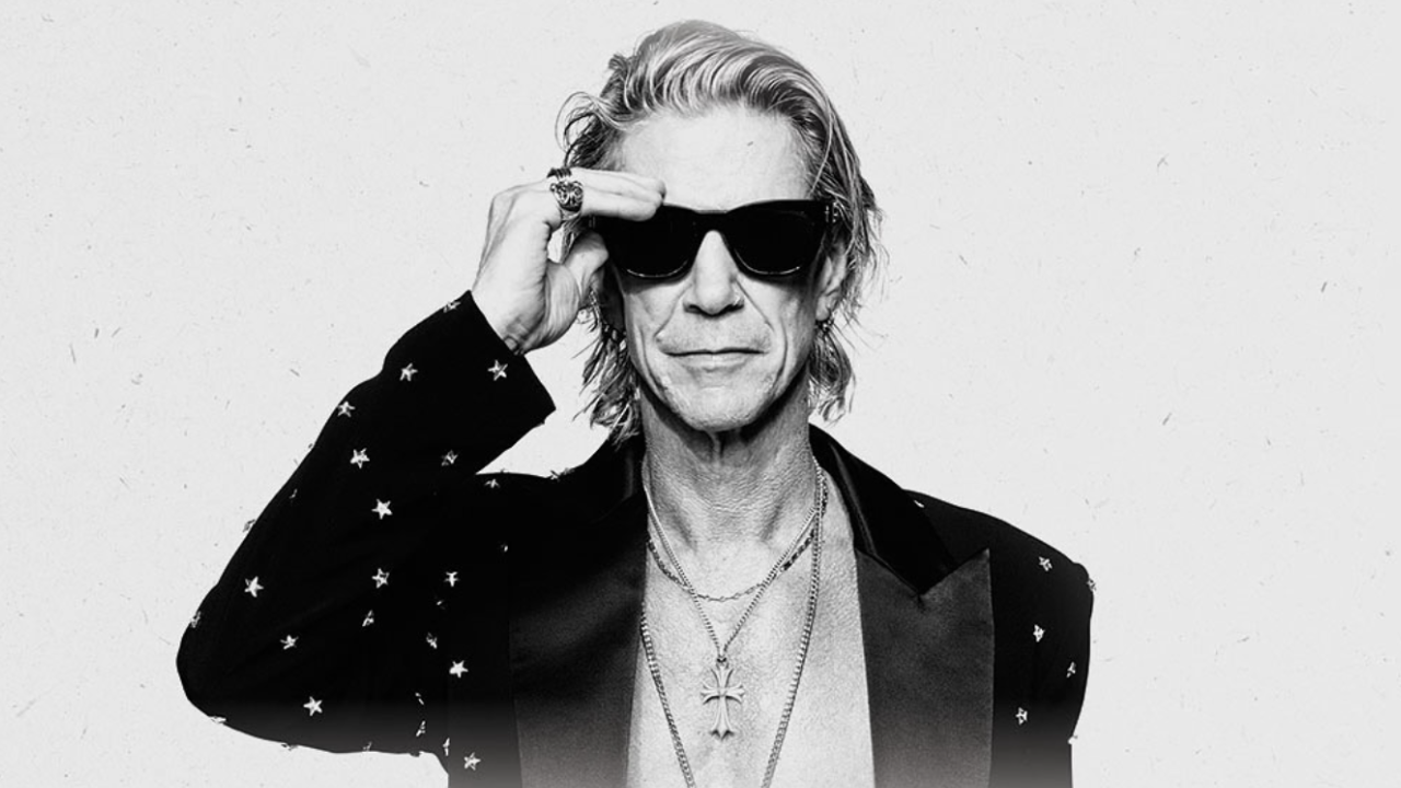 Duff McKagan (Guns N' Roses) rend hommage à David Bowie Duff McKagan (Guns N' Roses) rend hommage à David Bowie