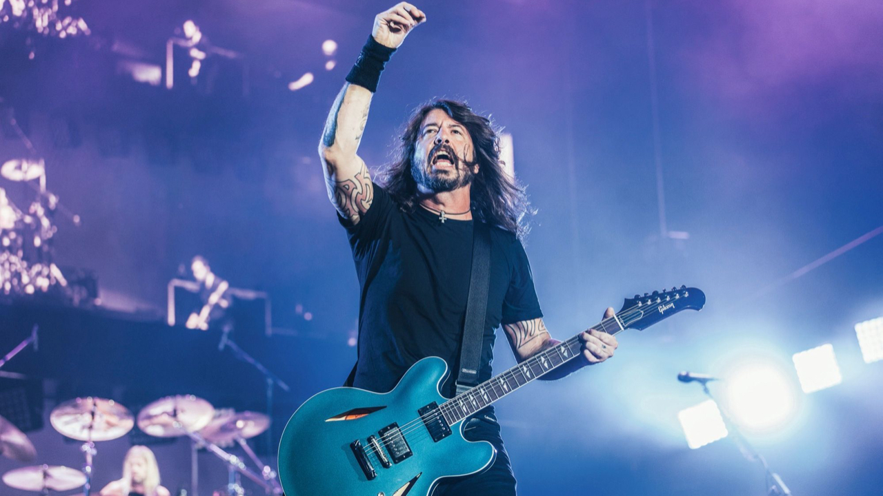 "C&rsquo;est mon groupe pr&eacute;f&eacute;r&eacute;..." : Dave Grohl surprend ses fans et d&eacute;laisse Nirvana pour une l&eacute;gende du grunge !