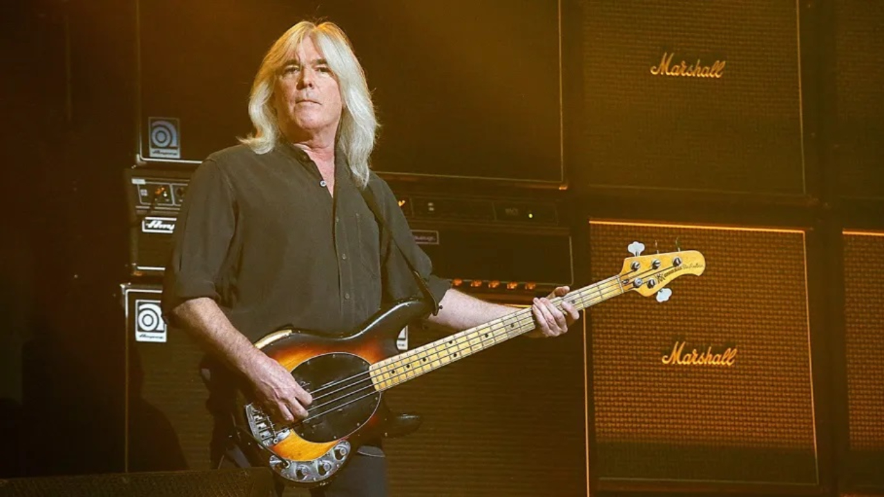 Cliff Williams fête ses 76 ans ! Retour sur le pilier silencieux d’AC/DC Cliff Williams fête ses 76 ans ! Retour sur le pilier silencieux d’AC/DC