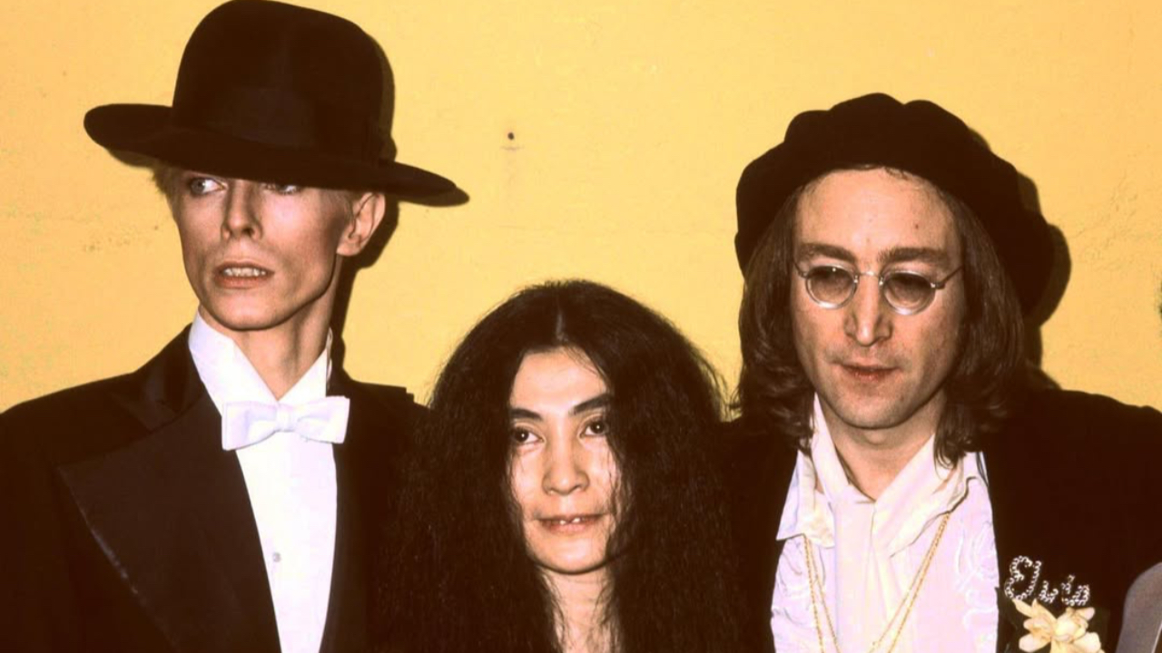 David Bowie : l'histoire de sa collaboration avec John Lennon !