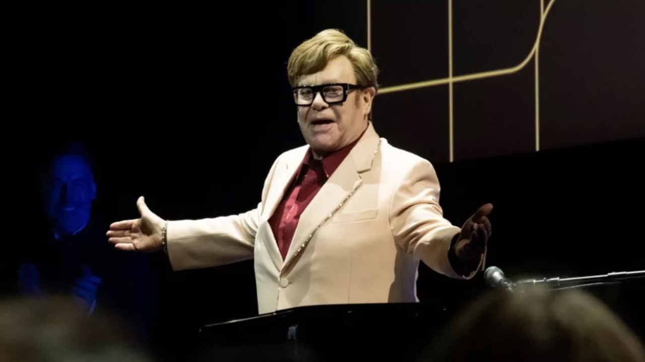 Elton John : sa comédie musicale s'arrête après seulement quelques semaines Elton John : sa comédie musicale s'arrête après seulement quelques semaines