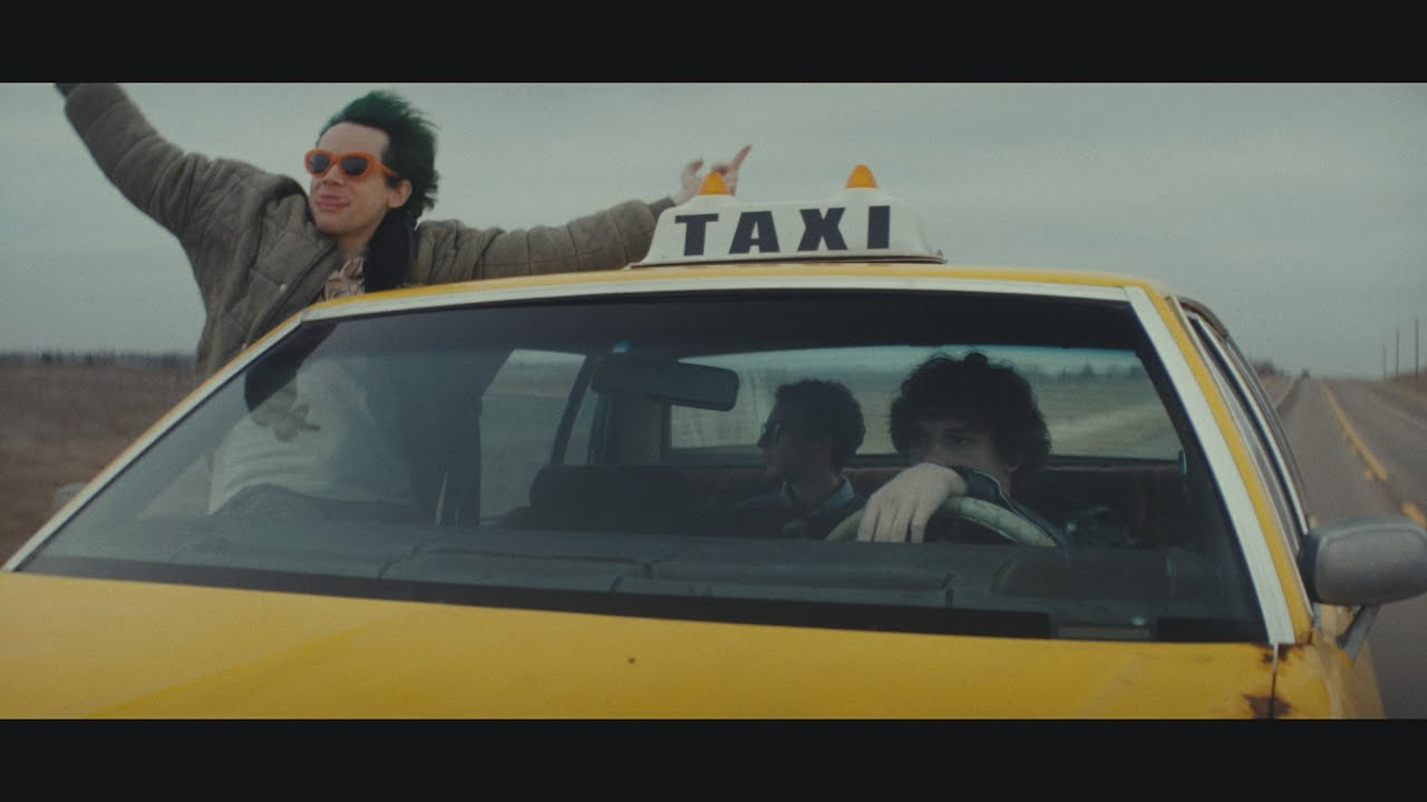 Green Day : D&eacute;couvrez la bande-annonce totalement barr&eacute;e de "New Year's Rev"