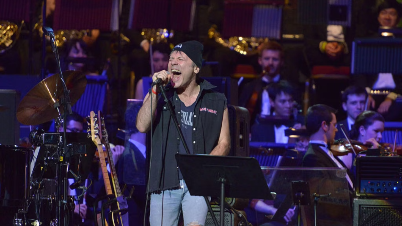 Iron Maiden : Bruce Dickinson annonce un concert avec l'Orchestre de l'Académie Beethoven ! Iron Maiden : Bruce Dickinson annonce un concert avec l'Orchestre de l'Académie Beethoven !