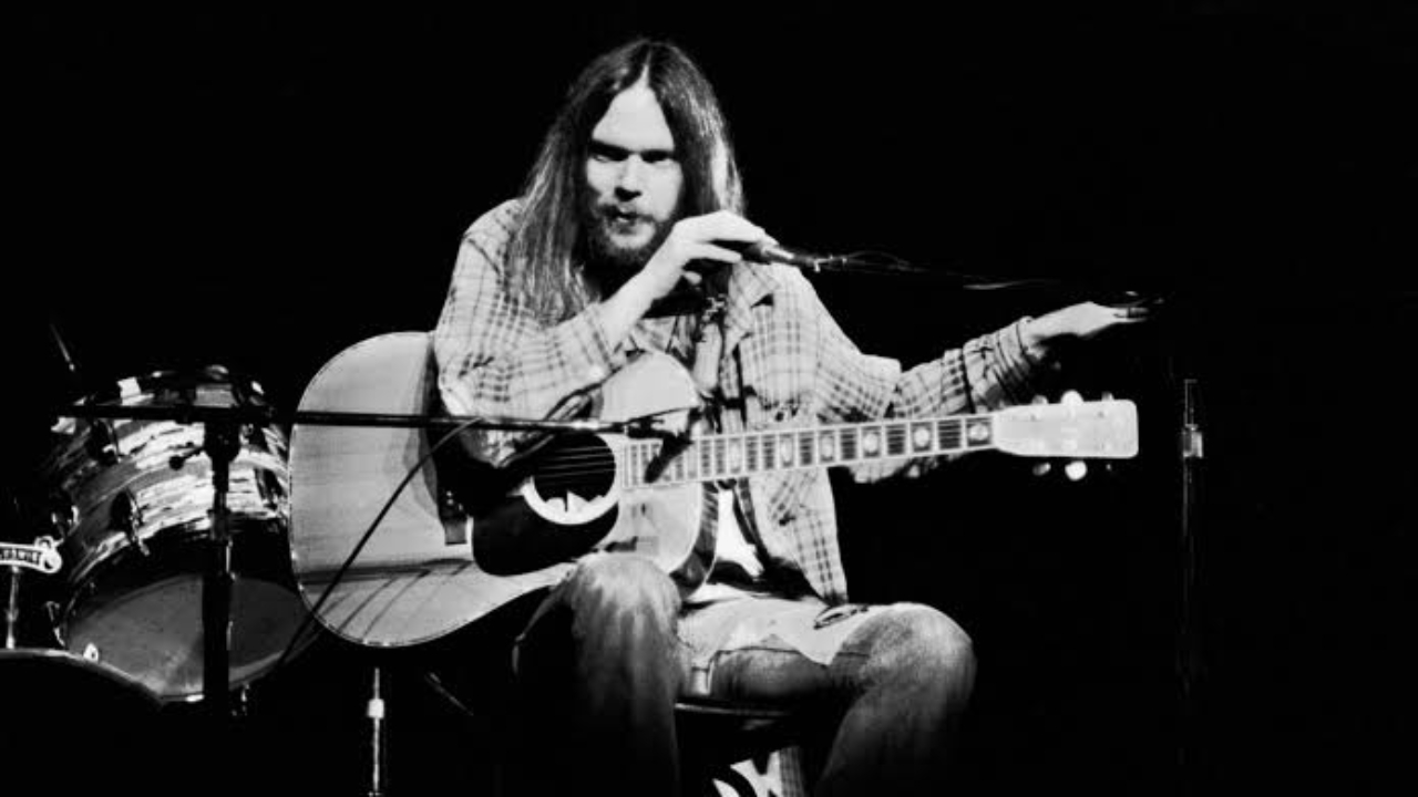 Neil Young : L'histoire de l'album "Tonight's the Night", l'un des plus grands chefs-d'œuvre du chanteur Neil Young : L'histoire de l'album "Tonight's the Night", l'un des plus grands chefs-d'œuvre du chanteur