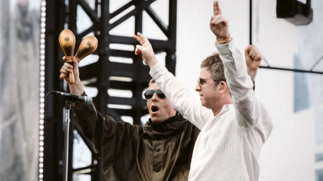 Oasis : découvrez la magnifique version live de "Wonderwall" enregistrée à Dublin Oasis : découvrez la magnifique version live de "Wonderwall" enregistrée à Dublin