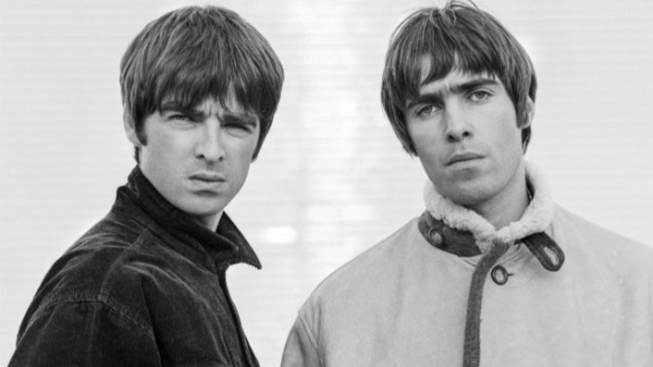 Oasis : Liam Gallagher ne savait pas qu’il était filmé lors de ses retrouvailles avec Noel Oasis : Liam Gallagher ne savait pas qu’il était filmé lors de ses retrouvailles avec Noel