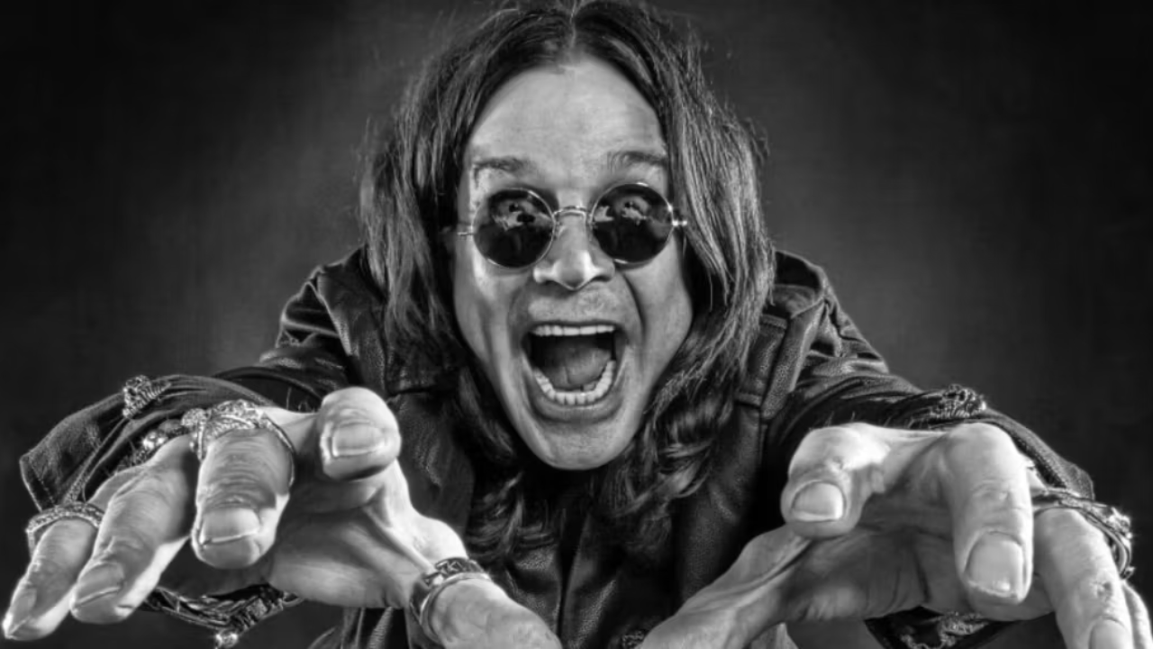 Ozzy Osbourne : La ville de Birmingham refuse de changer le nom de l'aéroport ! Ozzy Osbourne : La ville de Birmingham refuse de changer le nom de l'aéroport !