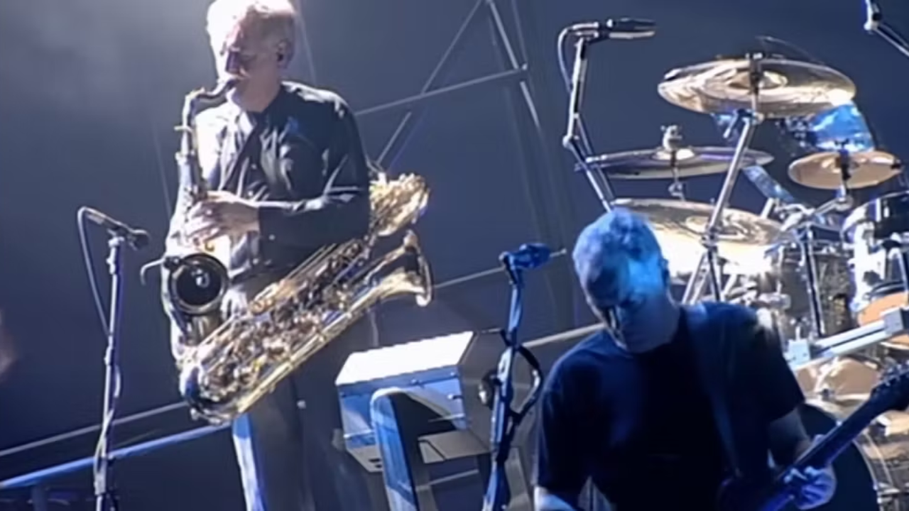 Pink Floyd : Dick Parry, le saxophoniste &agrave; l'origine des chefs-d'&oelig;uvre du groupe d&eacute;c&egrave;de &agrave; l&rsquo;&acirc;ge de 83 ans ! David Gilmour lui rend hommage