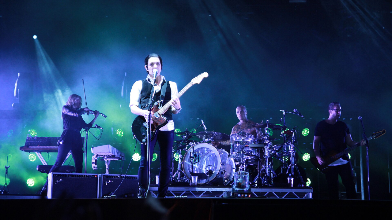 Placebo rouvre ses tiroirs de 1996 et en sort &laquo; Helen Keller &raquo;