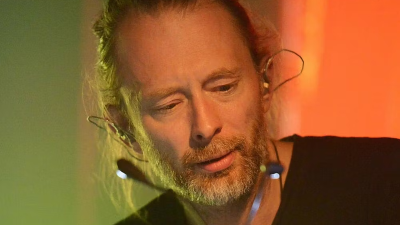 Radiohead, le groupe, a lancé sa propre société, ce qui pourrait déboucher sur de nouveaux projets musicaux. Radiohead, le groupe, a lancé sa propre société, ce qui pourrait déboucher sur de nouveaux projets musicaux.