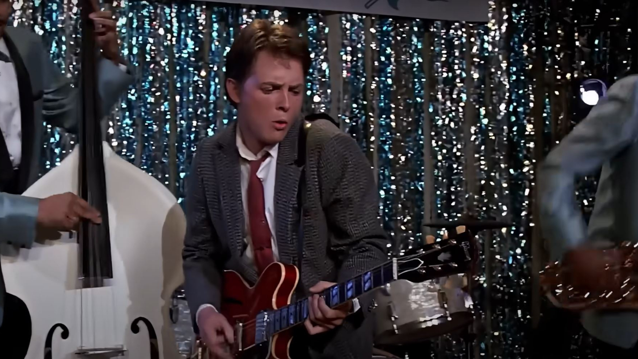 Retour Vers le Futur : Gibson lance un appel mondial pour retrouver la guitare disparue de Marty McFly Retour Vers le Futur : Gibson lance un appel mondial pour retrouver la guitare disparue de Marty McFly