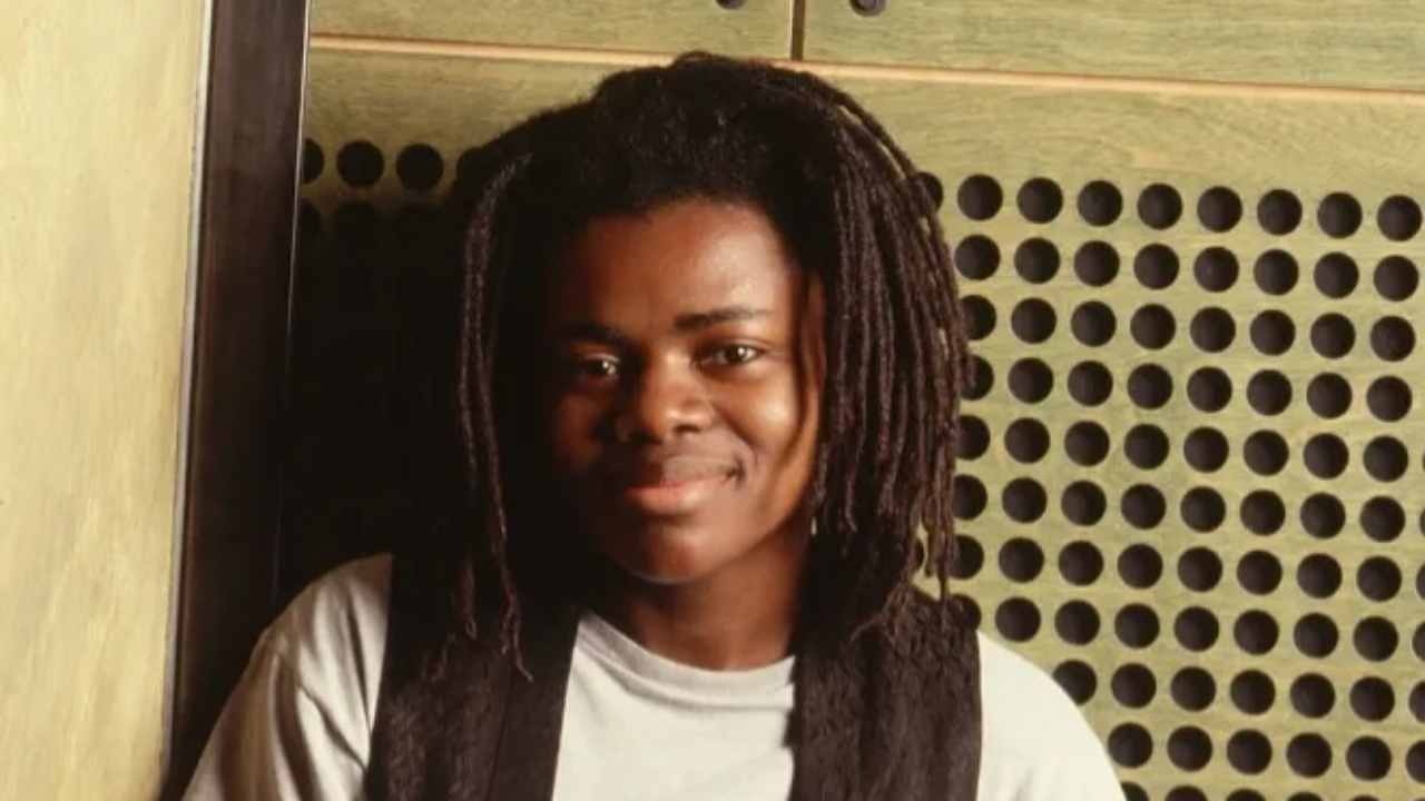 Tracy Chapman dit non au streaming et demande aux fans "d'acheter des disques" Tracy Chapman dit non au streaming et demande aux fans "d'acheter des disques"