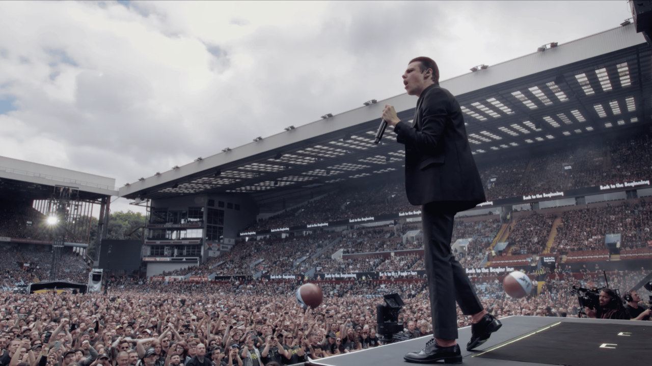 "Un face-&agrave;-face &agrave; la David contre Goliath" : Yungblud revient sur son inoubliable prestation avec Black Sabbath