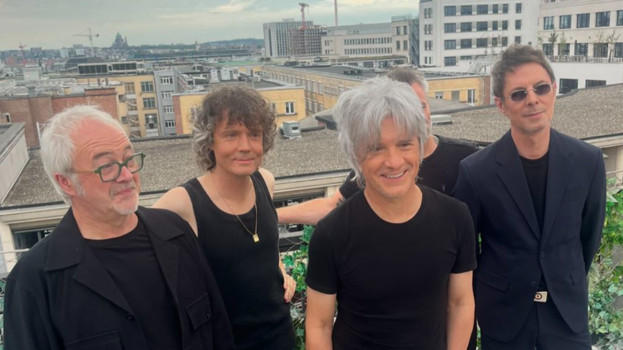 "Une pensée pour eux" Indochine vous accompagne dans votre deuil