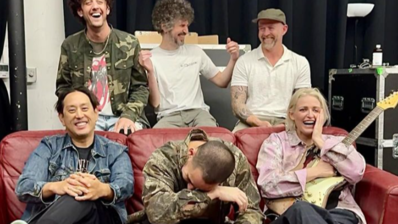 "Up From The Bottom" : le nouveau single de Linkin Park "Up From The Bottom" : le nouveau single de Linkin Park