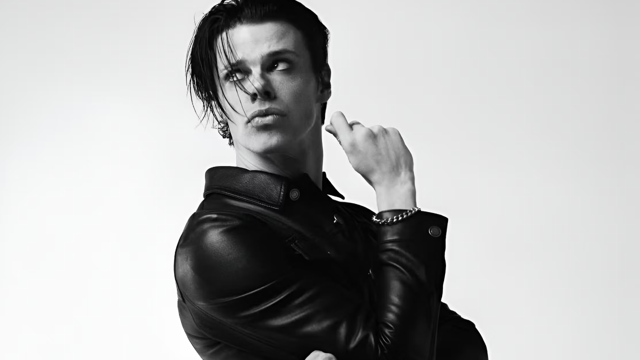 Yungblud : « Je n'aime pas être considéré comme l'avenir du rock 'n' roll. Je viens d'un milieu bourgeois et je ne l'ai jamais nié. » Yungblud : « Je n'aime pas être considéré comme l'avenir du rock 'n' roll. Je viens d'un milieu bourgeois et je ne l'ai jamais nié. »
