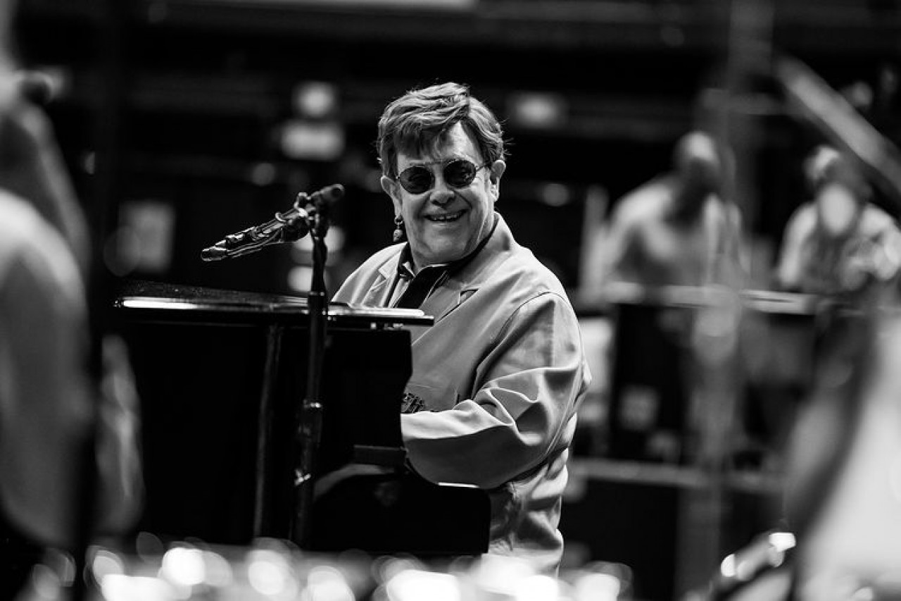 Elton John fait des révélations sur sa grave infection à l'oeil ! Elton John fait des révélations sur sa grave infection à l'oeil !