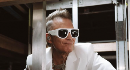 Robbie Williams joué par un singe dans son biopic, la bande annonce choque Robbie Williams joué par un singe dans son biopic, la bande annonce choque