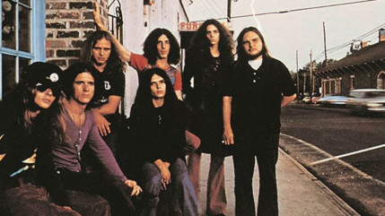 20 octobre 1977 : Le monde du rock en deuil après le tragique accident d'avion de Lynyrd Skynyrd 20 octobre 1977 : Le monde du rock en deuil après le tragique accident d'avion de Lynyrd Skynyrd
