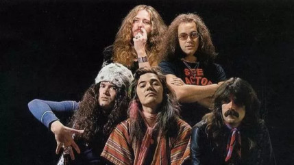 26 juin 2003 : Quand Deep Purple se prend une déferlante de leurs fans à cause du nom de leur album 26 juin 2003 : Quand Deep Purple se prend une déferlante de leurs fans à cause du nom de leur album