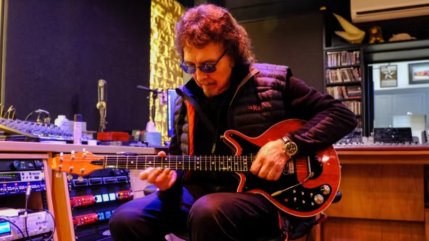 Brian May (Queen), offre un super cadeau &agrave; Tommi Iommi (Black Sabbath)