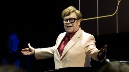 Elton John, prêt à sortir son nouvel album ? Elton John, prêt à sortir son nouvel album ?
