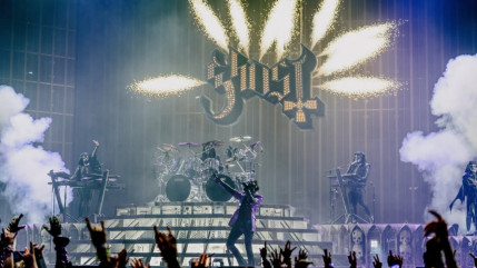 Ghost : Tobias Forge victime de harc&egrave;lement, une femme poursuivie !