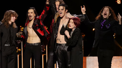 Grammy 2026 : Yungblud rend hommage &agrave; Ozzy Osbourne apr&egrave;s sa victoire : &laquo; Le rock est putain de retour ! &raquo;