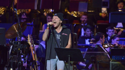 Iron Maiden : Bruce Dickinson annonce un concert avec l'Orchestre de l'Acad&eacute;mie Beethoven !