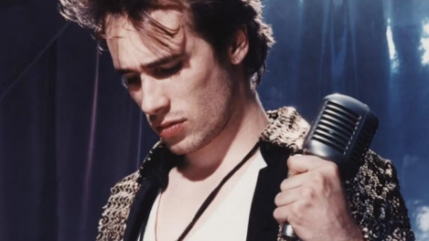 Jeff Buckley, son talent est inclassable. Voici pourquoi il est considéré comme un génie absolu. Jeff Buckley, son talent est inclassable. Voici pourquoi il est considéré comme un génie absolu.