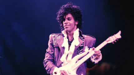 L'histoire incroyable de "Purple Rain" : Prince l'a enregistr&eacute;e en une seule prise... en plein concert !