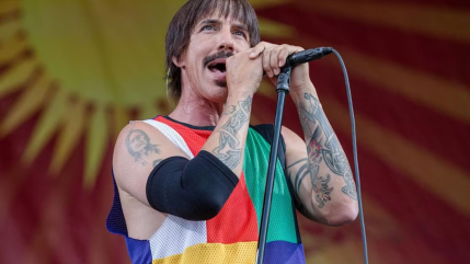Le producteur des Red Hot Chili Peppers, Michael Beinhorm : « Anthony Kiedis n’a pas l’oreille musicale ; il a du mal à chanter des mélodies. » Le producteur des Red Hot Chili Peppers, Michael Beinhorm : « Anthony Kiedis n’a pas l’oreille musicale ; il a du mal à chanter des mélodies. »