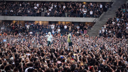 Linkin Park confirme sa présence au Hellfest Linkin Park confirme sa présence au Hellfest