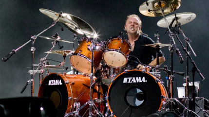 Metallica : Lars Ulrich dévoile ses secrets sur sa longévité à la batterie : "On partage la scène avec des groupes de 20 ou 30 ans. Il faut être au top"