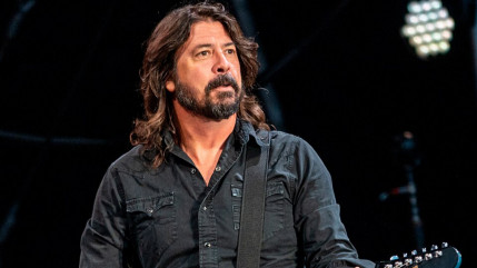 &ldquo;Mon putain de r&ecirc;ve d&rsquo;enfance&rdquo; : Dave Grohl ouvre pour AC/DC &agrave; Saint-Louis