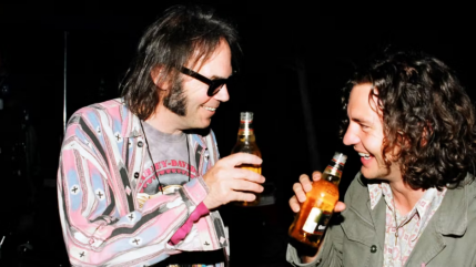Pearl Jam, le jour o&ugrave; Neil Young a sauv&eacute; le groupe du poids du succ&egrave;s : &laquo; Ce n'est que de la musique. &raquo;