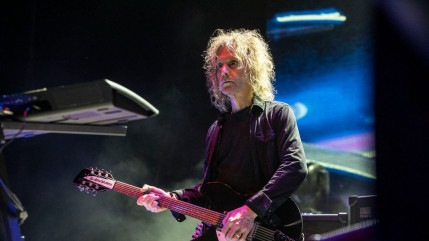 Perry Bamonte (The Cure) est d&eacute;c&eacute;d&eacute; &agrave; 65 ans : le rock britannique en deuil