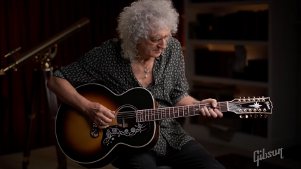 Quand Brian May (Queen) rencontre Gibson pour créer une guitare acoustique exclusive à 12 cordes ! Quand Brian May (Queen) rencontre Gibson pour créer une guitare acoustique exclusive à 12 cordes !