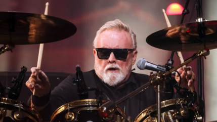 Queen : Roger Taylor annonce un nouvel album et une tourn&eacute;e pour 2026 !