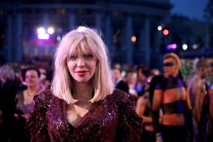 Courtney Love fustige Taylor Swift et Beyoncé